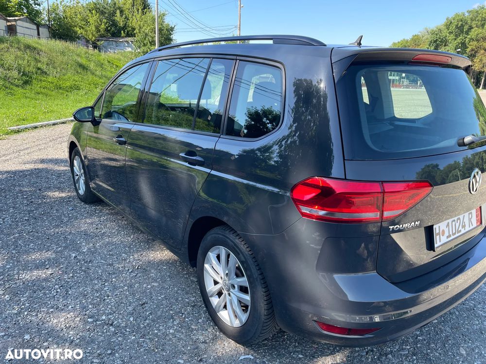 Volkswagen Touran 2.0 TDI SCR (BlueMotion Technology) DSG Comfortline - 9
