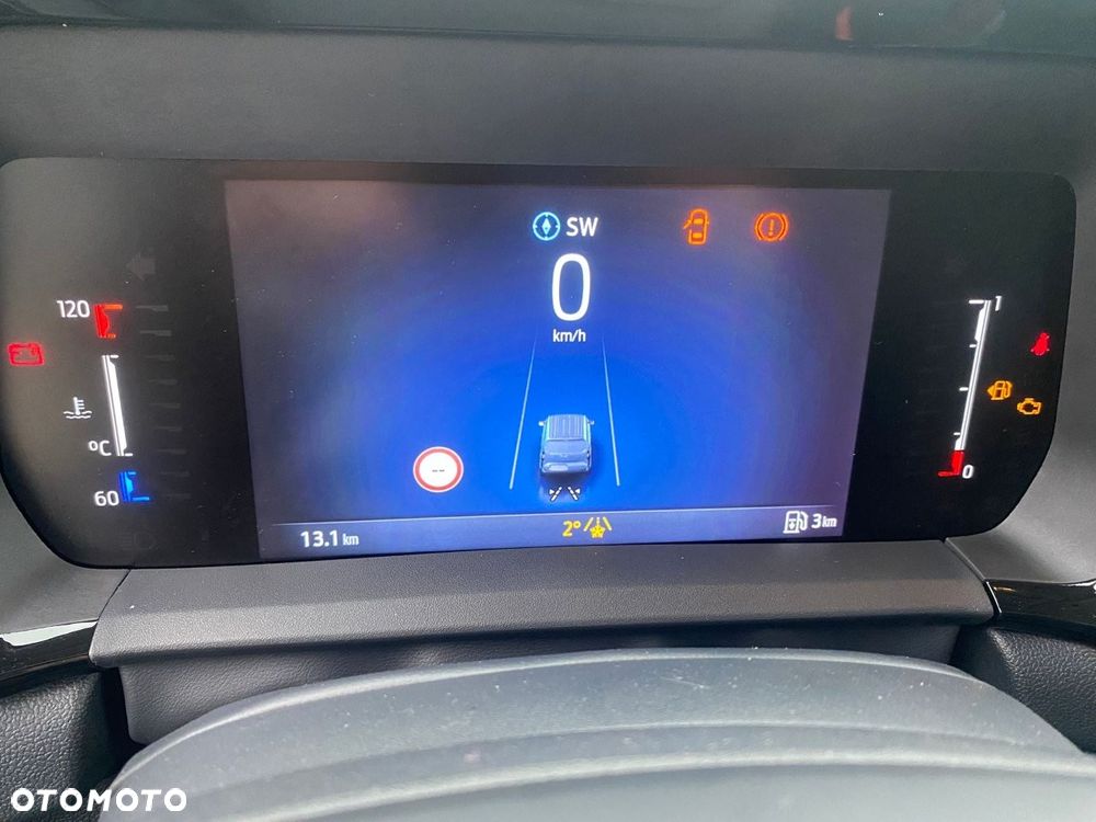 Ford Transit Courier - 12