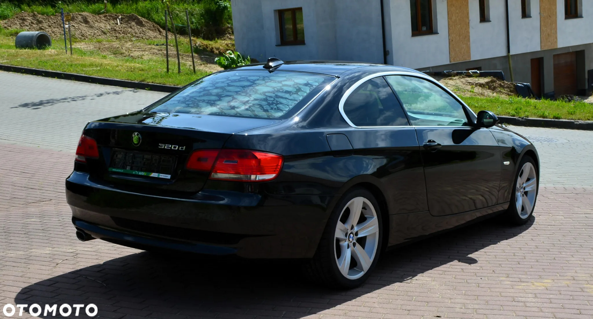 BMW Seria 3 320d Coupe - 2