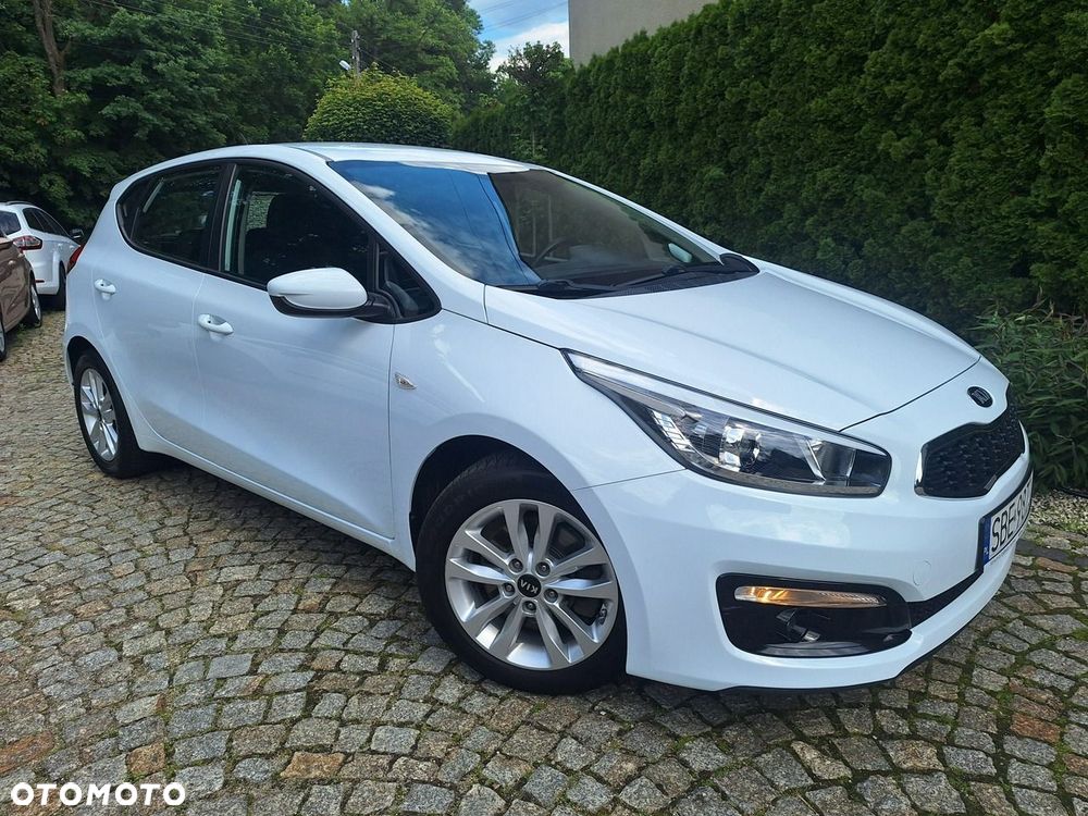 Kia Ceed - 3