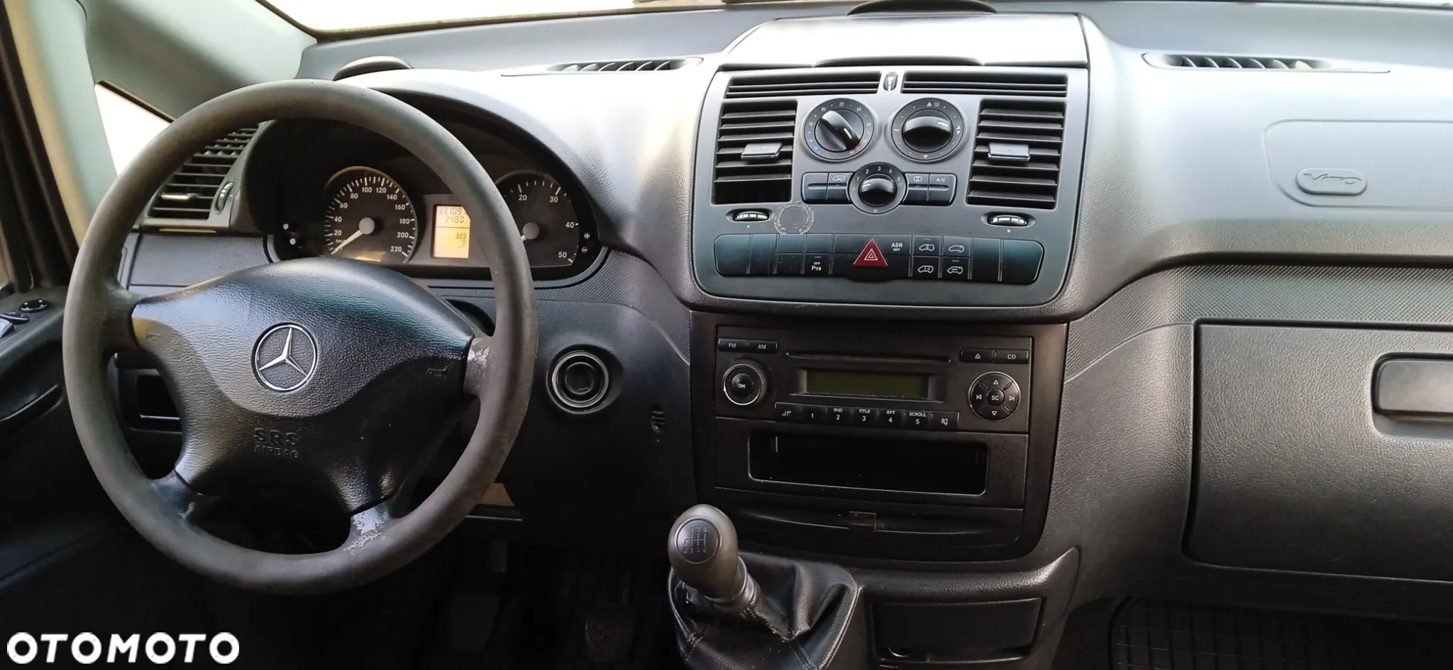 Mercedes-Benz VITO - 13