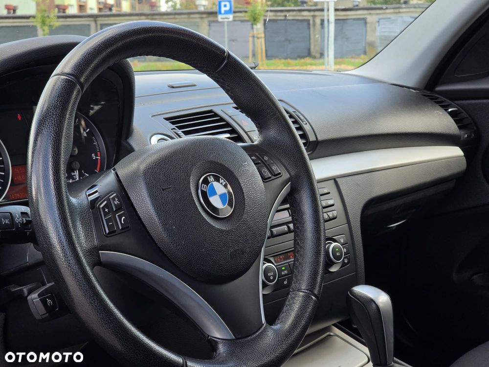 BMW Seria 1 118d - 13