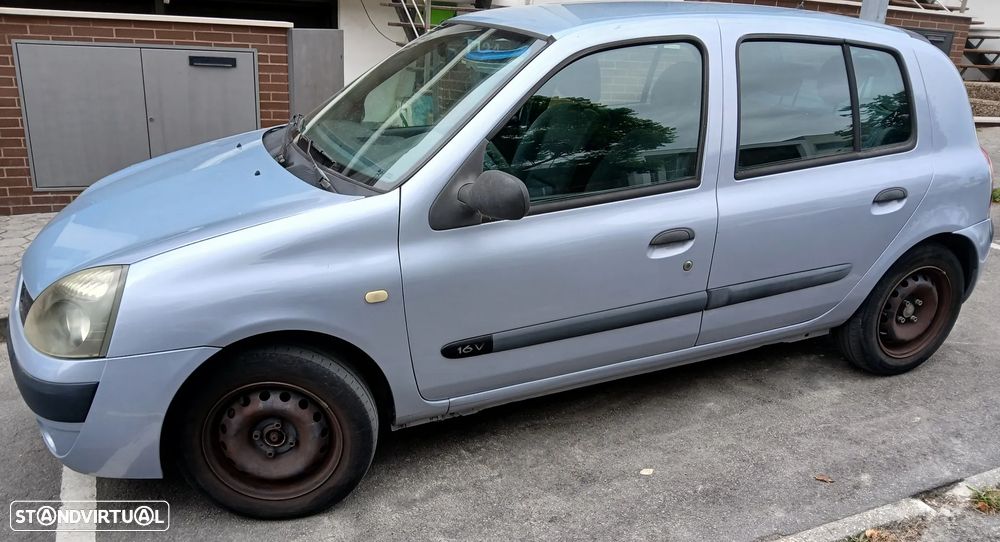 Renault Clio 1.2 16V S - 3