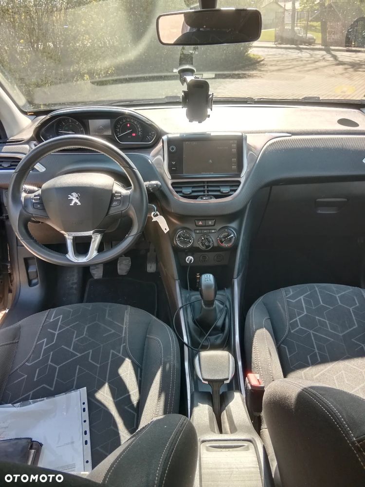 Peugeot 2008 e-HDi FAP 92 STOP & START Allure - 6