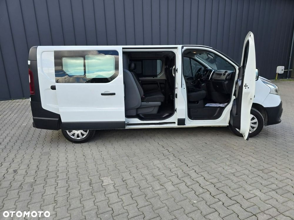 Renault Trafic - 18