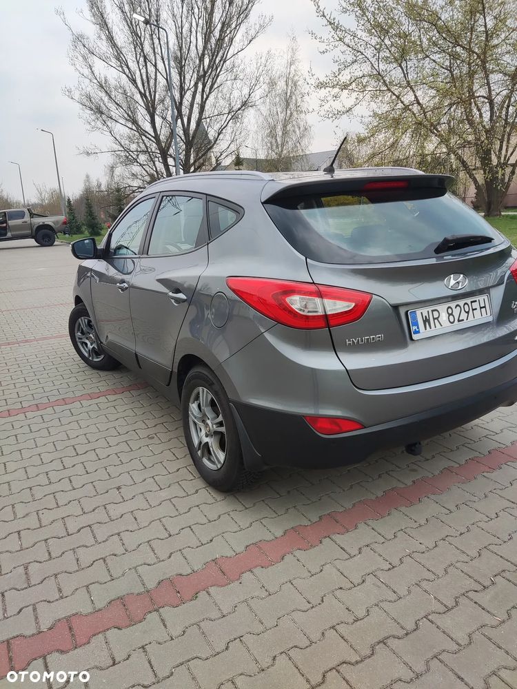 Hyundai Tucson 2.0 CRDI 4WD Automatik Premium - 9