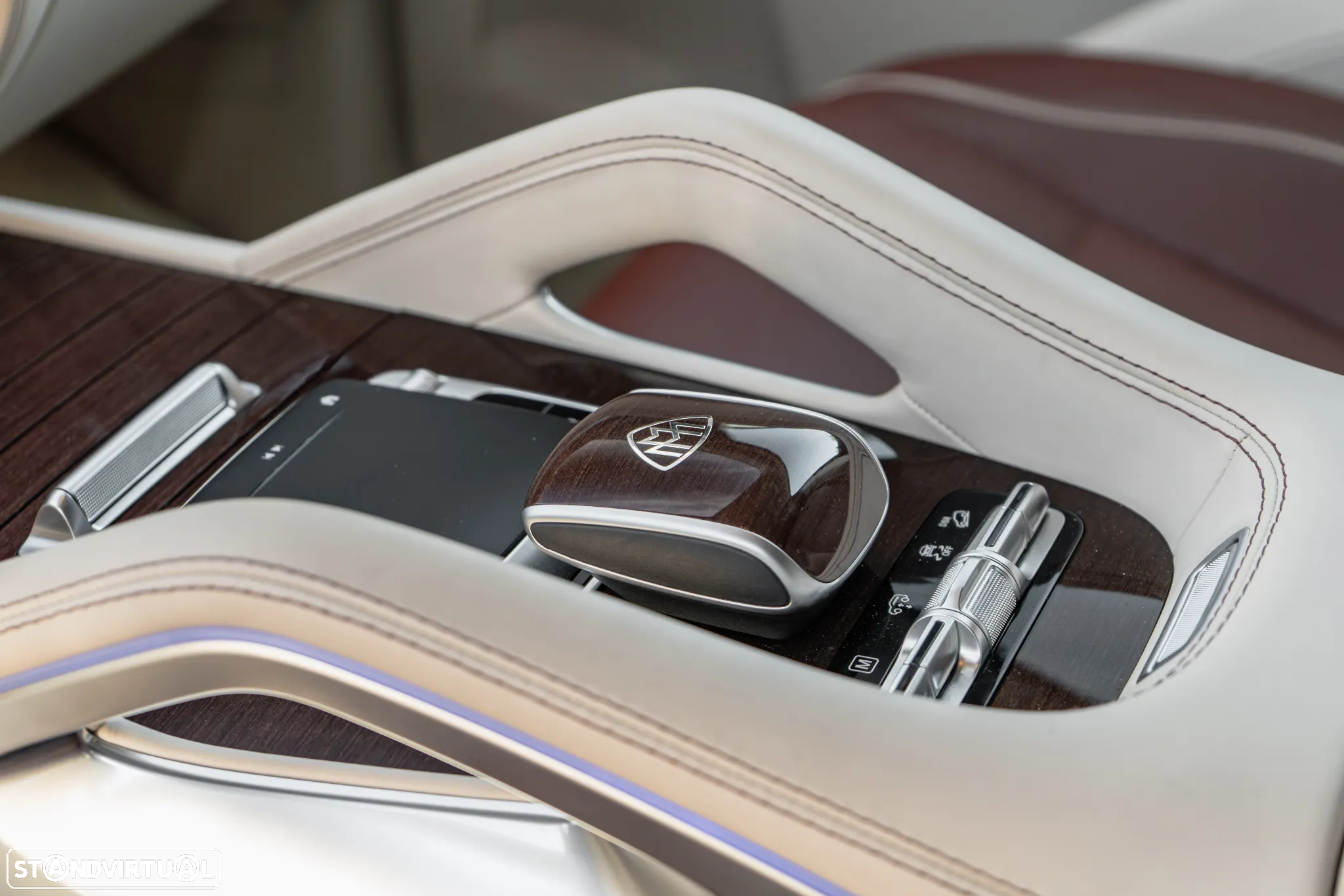 Mercedes-Benz GLS 600 Maybach 4Matic - 33