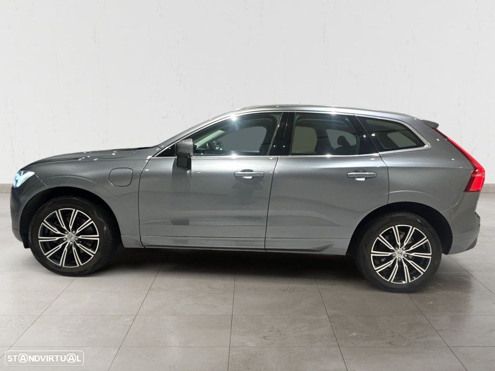 Volvo XC 60 2.0 T8 PHEV Momentum AWD - 3