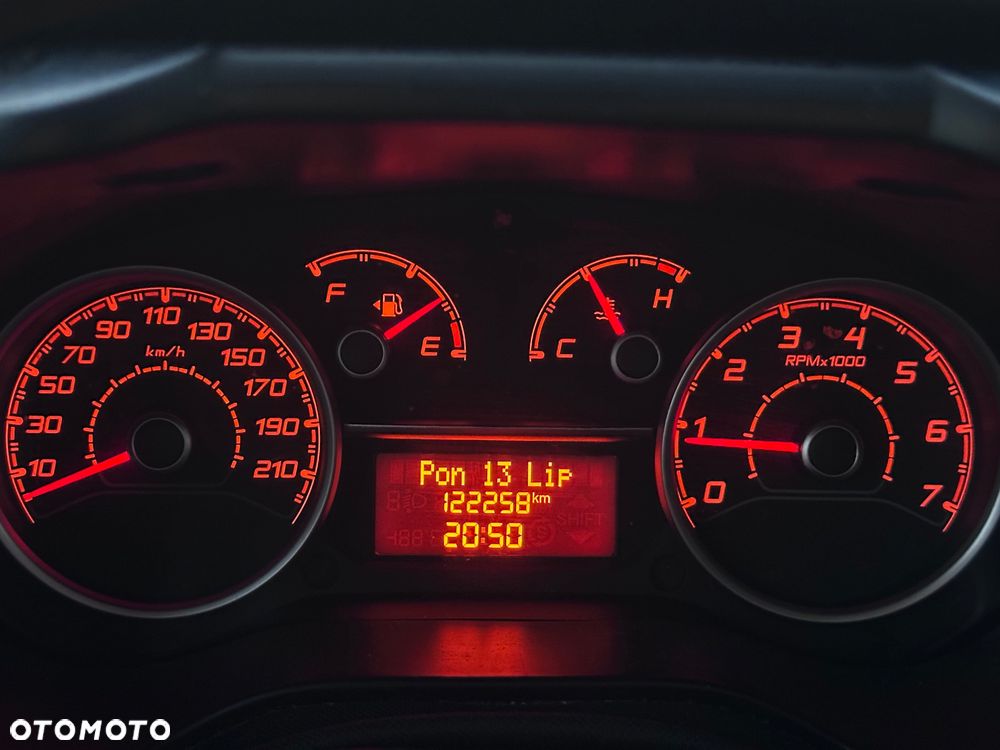 Fiat Doblo - 17