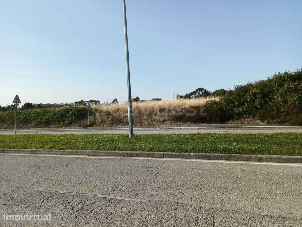 Terreno para construção em altura situado na Forca - Aveiro - Grande imagem: 3/12