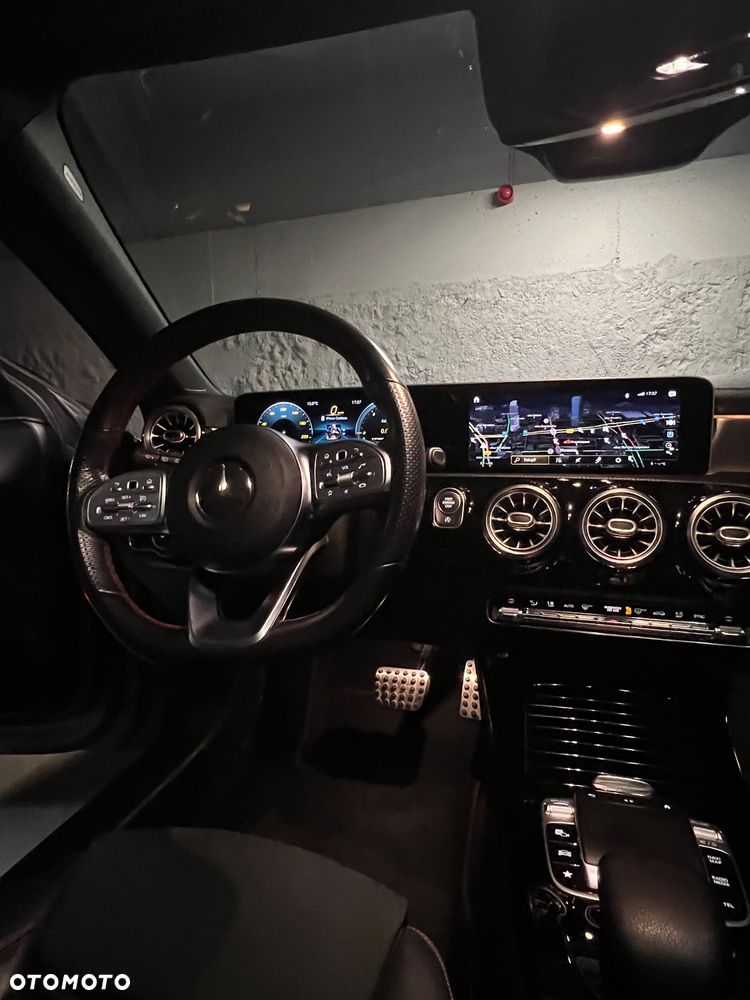 Mercedes-Benz CLA - 15