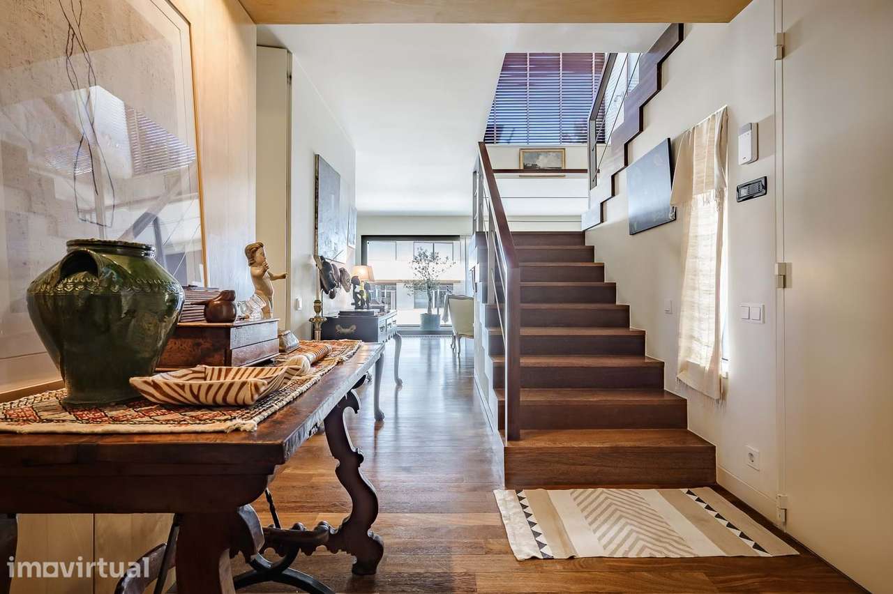 Penthouse duplex  para num dos mais  exclusivos condomínios do Estoril - Grande imagem: 4/60
