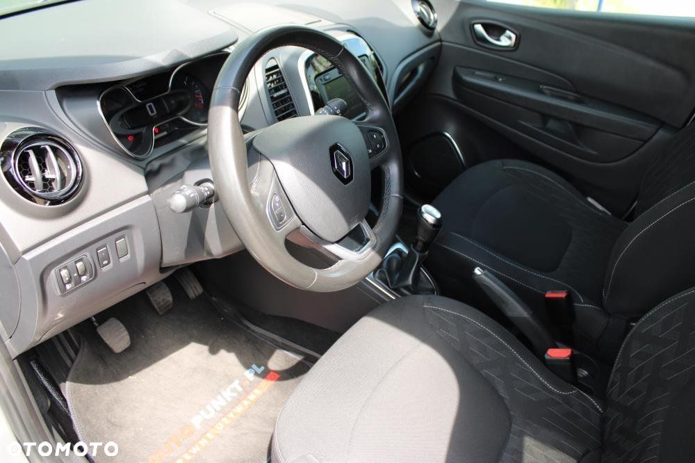 Renault Captur - 22