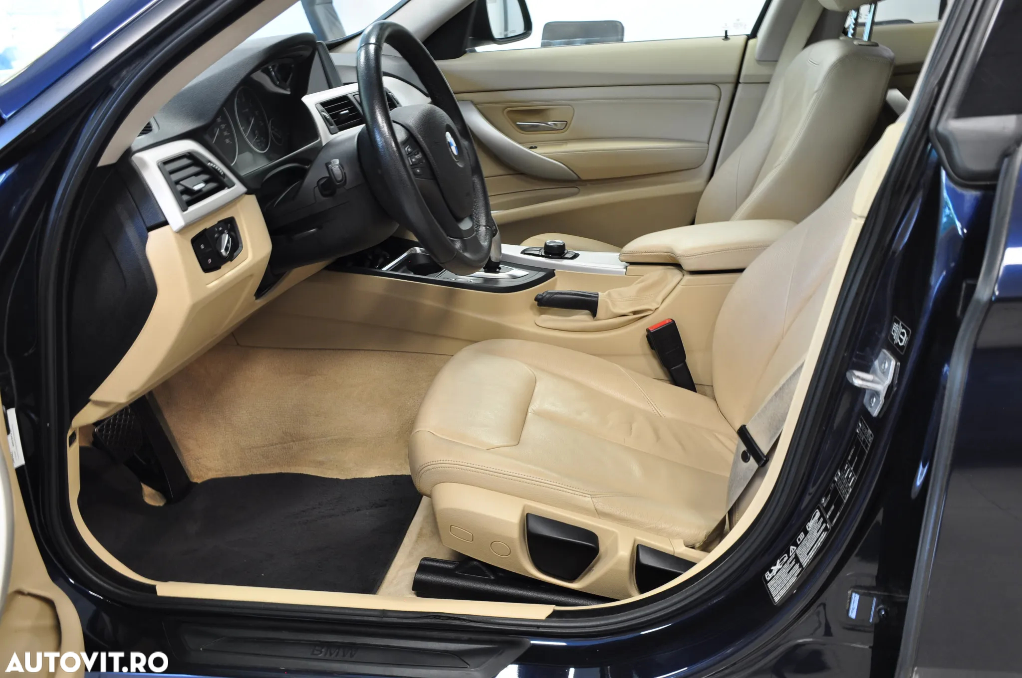 BMW Seria 3 328i xDrive Aut. Luxury Line - 9