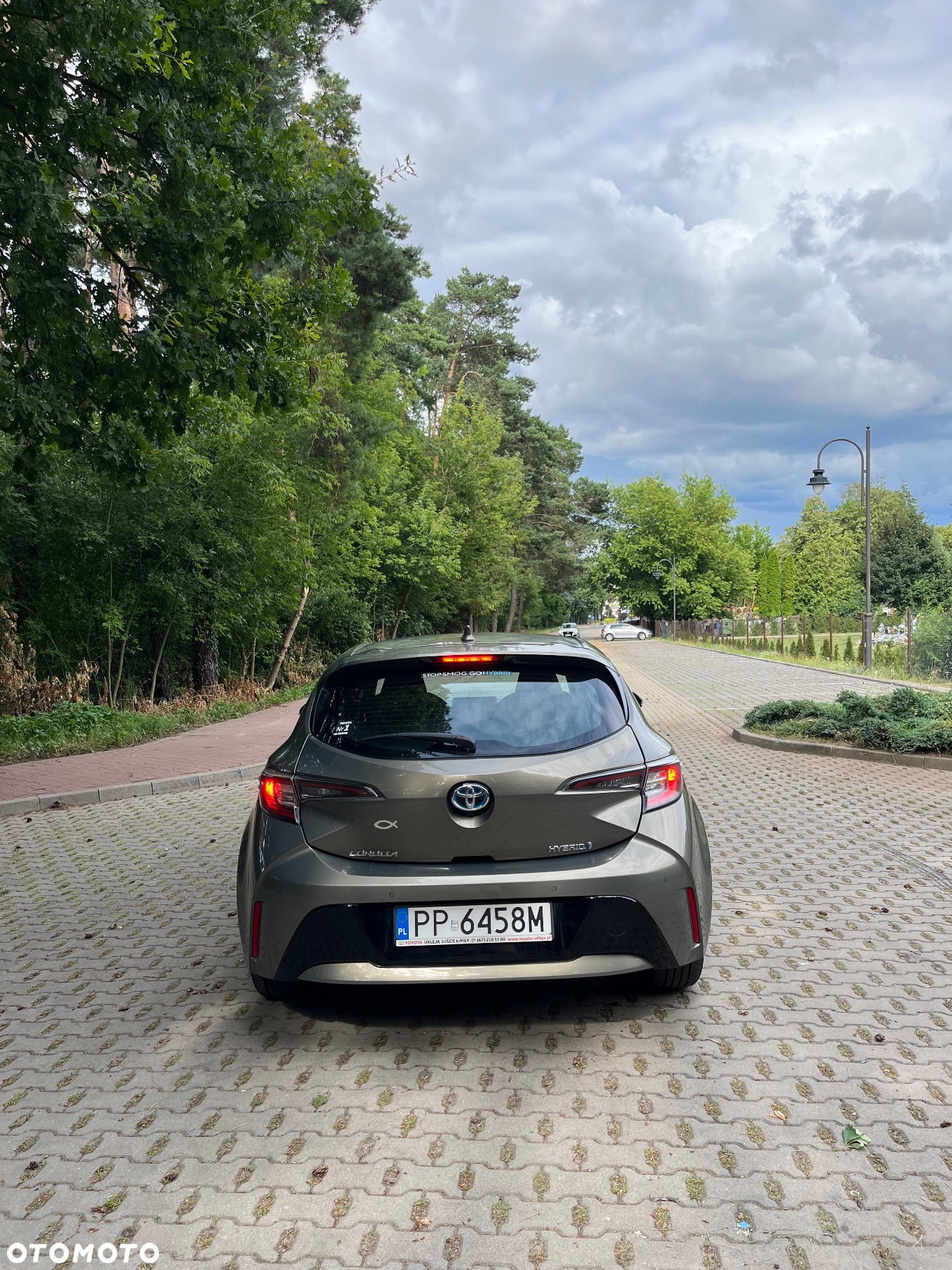 Toyota Corolla 1.8 Hybrid Comfort - 10
