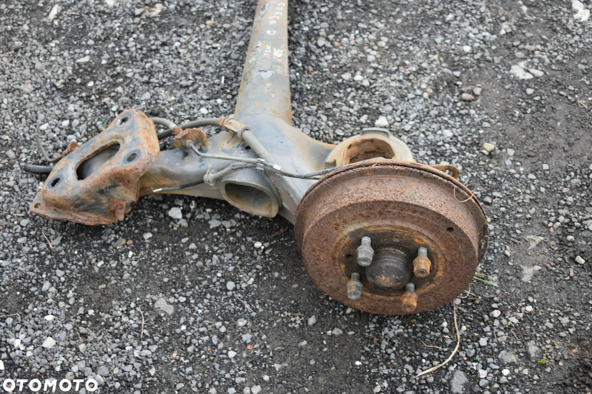 BELKA ZAWIESZENIA OPEL CORSA D 1.2 3D 2007r. - 3