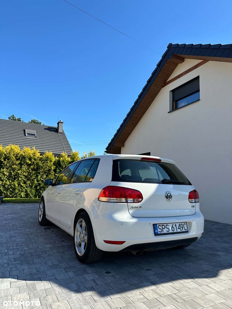 Volkswagen Golf - 14