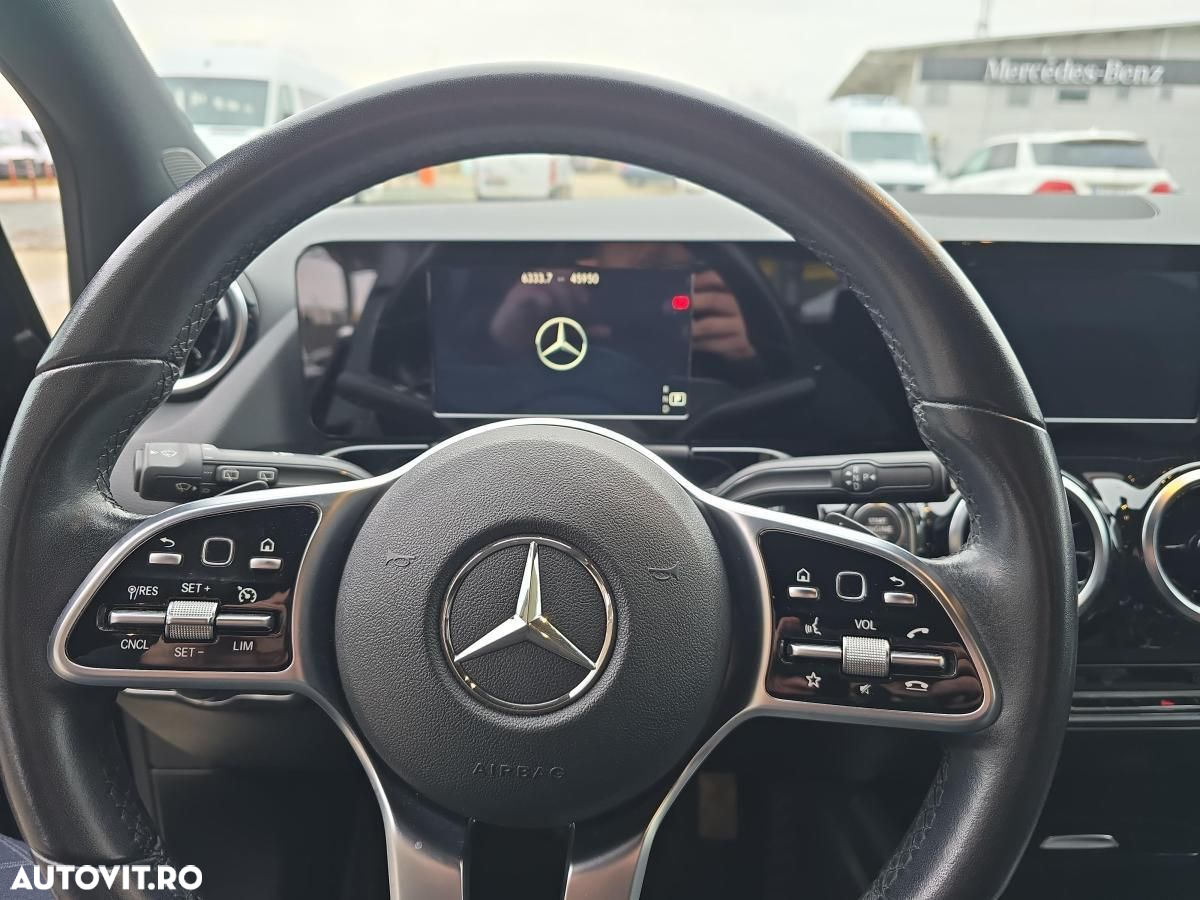 Mercedes-Benz B 200 4MATIC - 11
