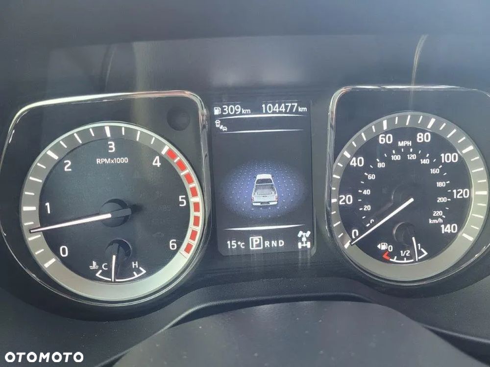 Nissan Titan - 12