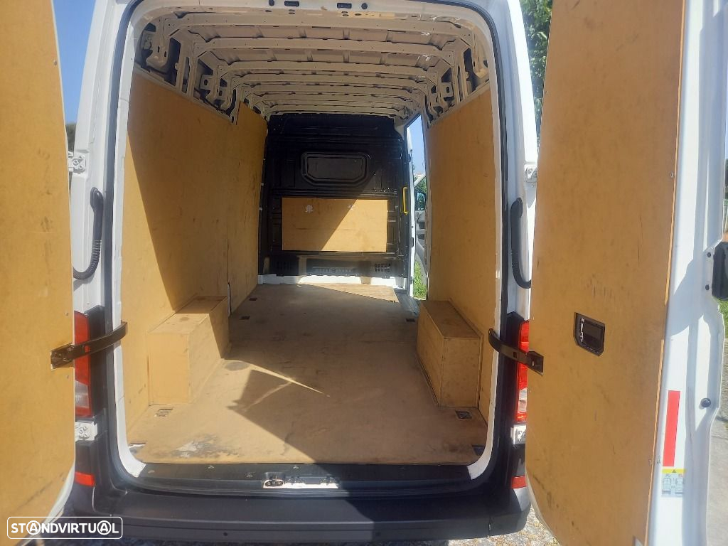 VW Crafter 16- 35 2.0 TDI L4H3 LONGO TA - 12