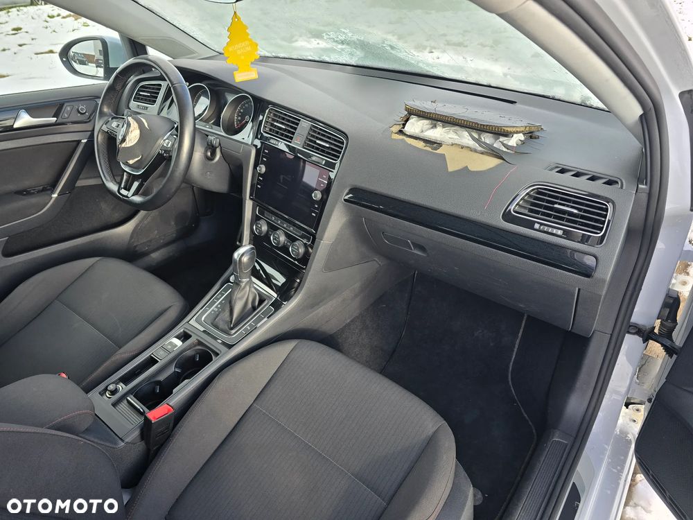 Volkswagen Golf 2.0 TDI DSG Sound - 14