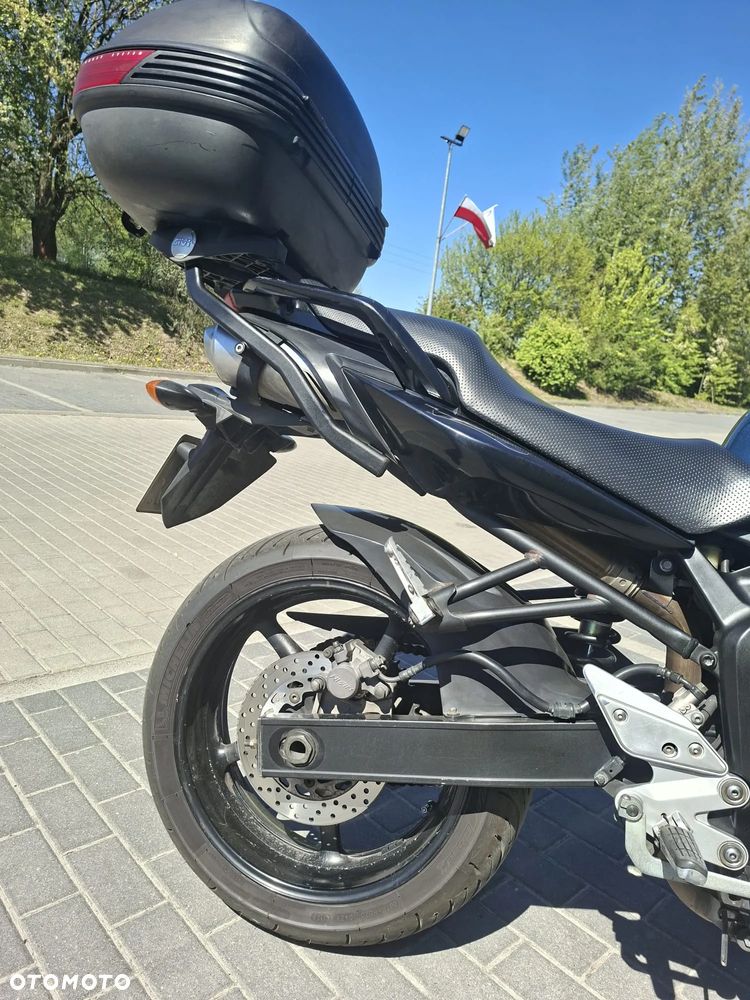 Yamaha FZ6 - 10
