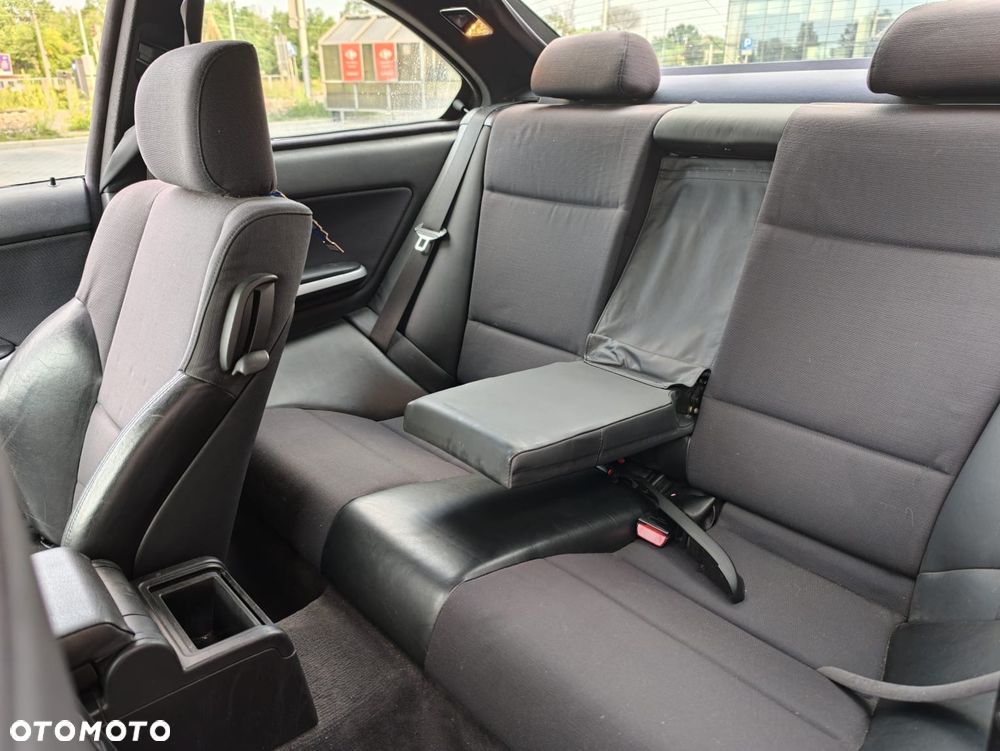 BMW Seria 3 325Ci - 16