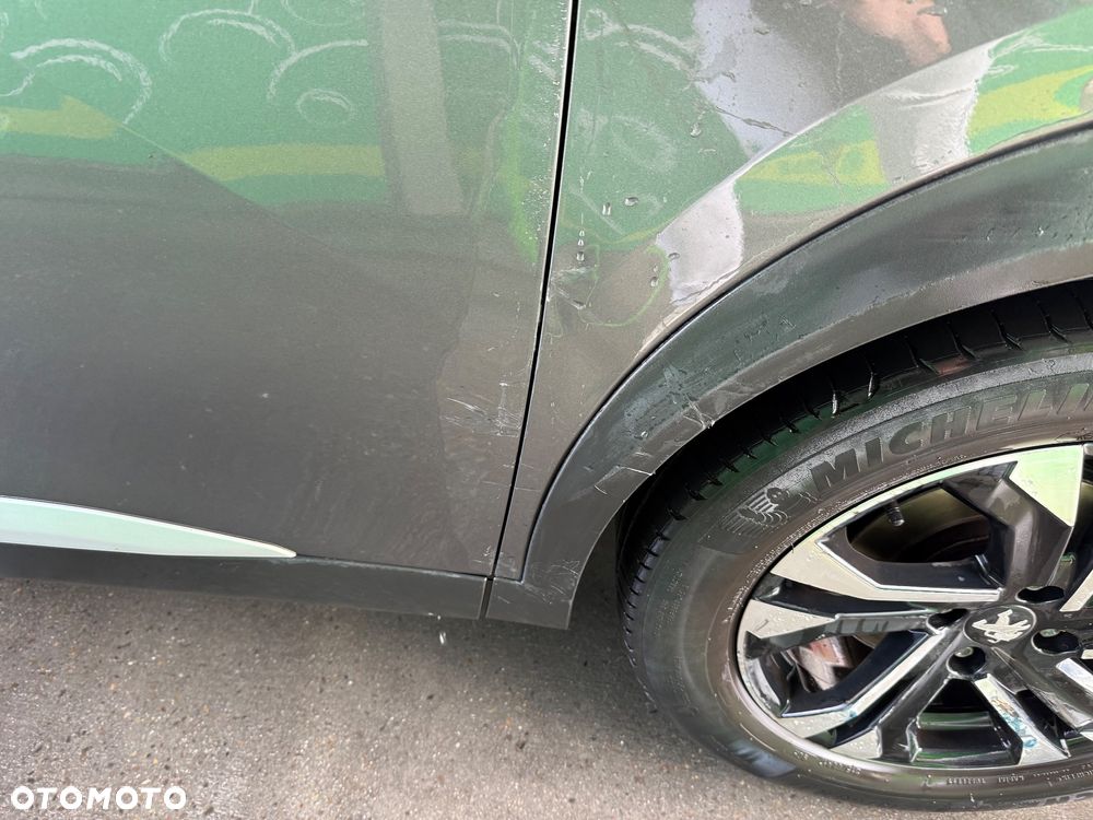 Peugeot 2008 1.2 PureTech GT Pack S&S EAT8 - 14
