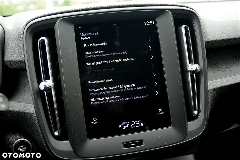 Volvo XC 40 D3 SCR Momentum - 34