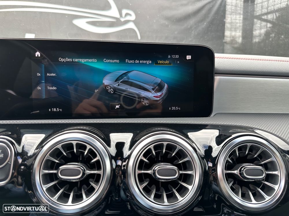 Mercedes-Benz CLA 250 e 8G-DCT AMG Line Advanced Plus - 26