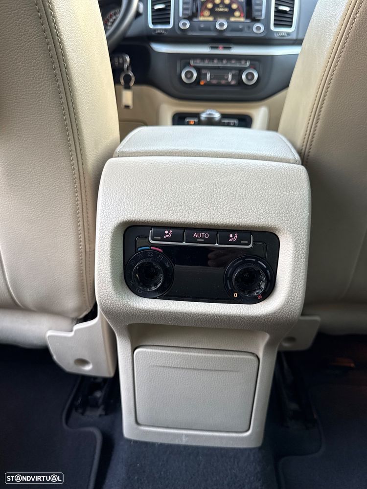 VW Sharan 2.0 TDI Highline - 19