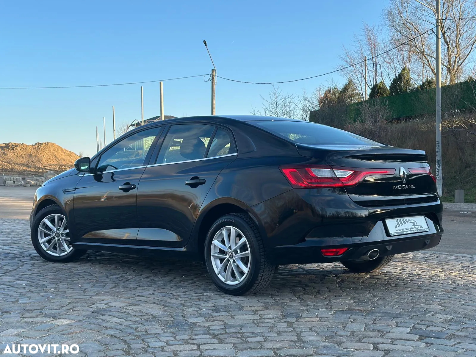Renault Megane Blue dCi 116 EDC Zen - 7