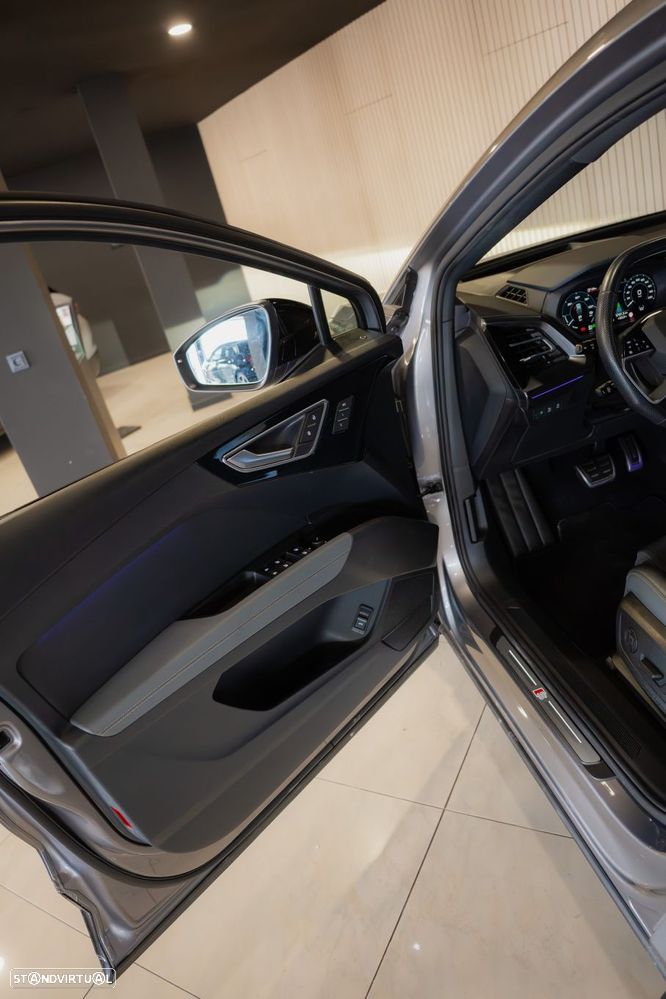 Audi Q4 e-tron - 23