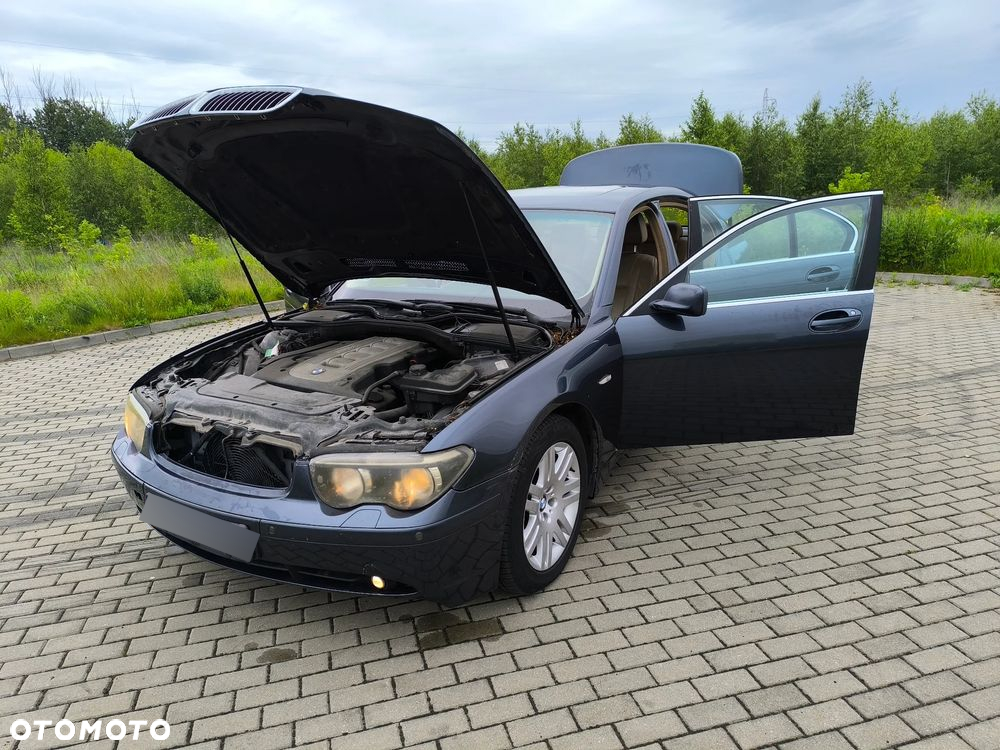 BMW Seria 7 730d - 30