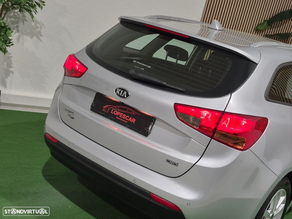 Kia Ceed SW 1.4 CRDi LX - 6
