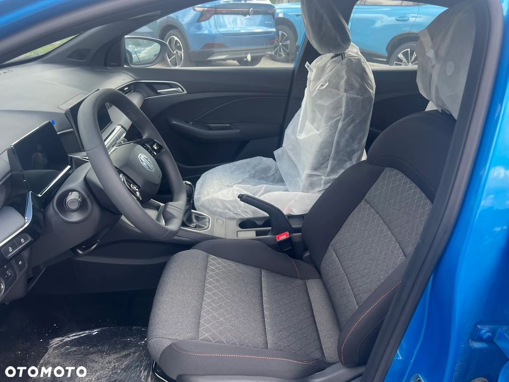 MG MG3 1.5 Excite - 15