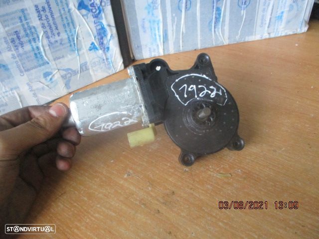 Motor Elevador Vidro 0130821412 VW FOX (5Z) 2006 1.4TDI 70CV 3P CINZA F ESQ - 1