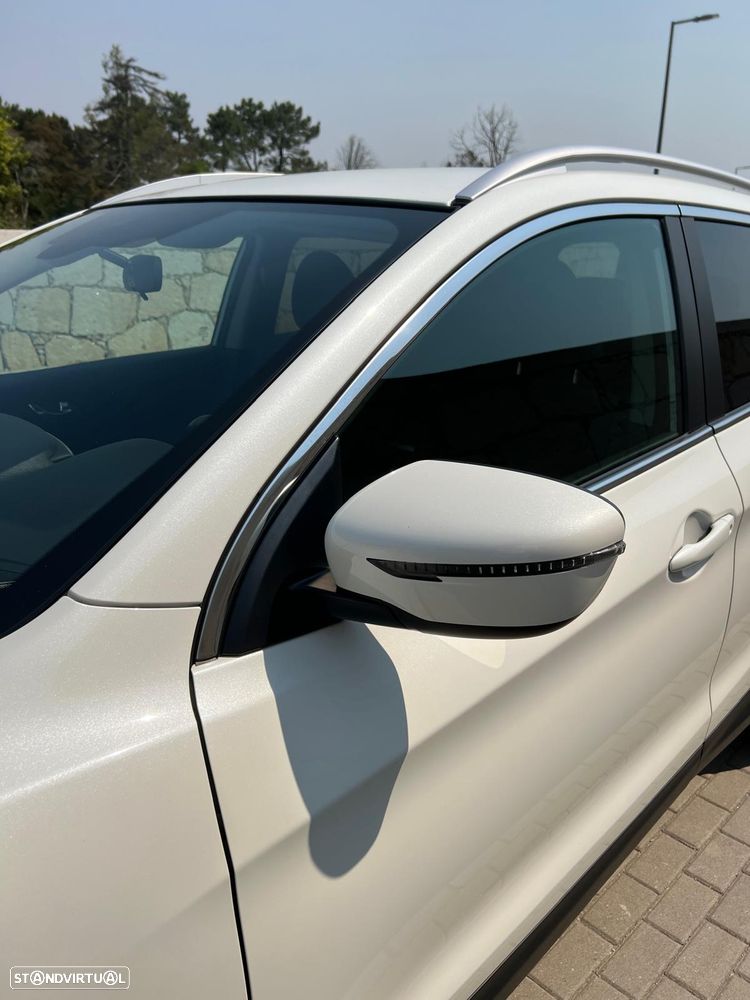 Nissan Qashqai 1.5 dCi N-Connecta DCT - 8