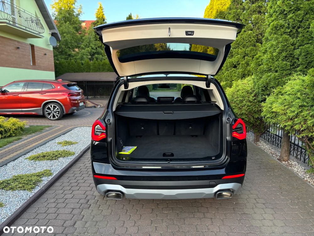 BMW X3 xDrive20d sport - 14