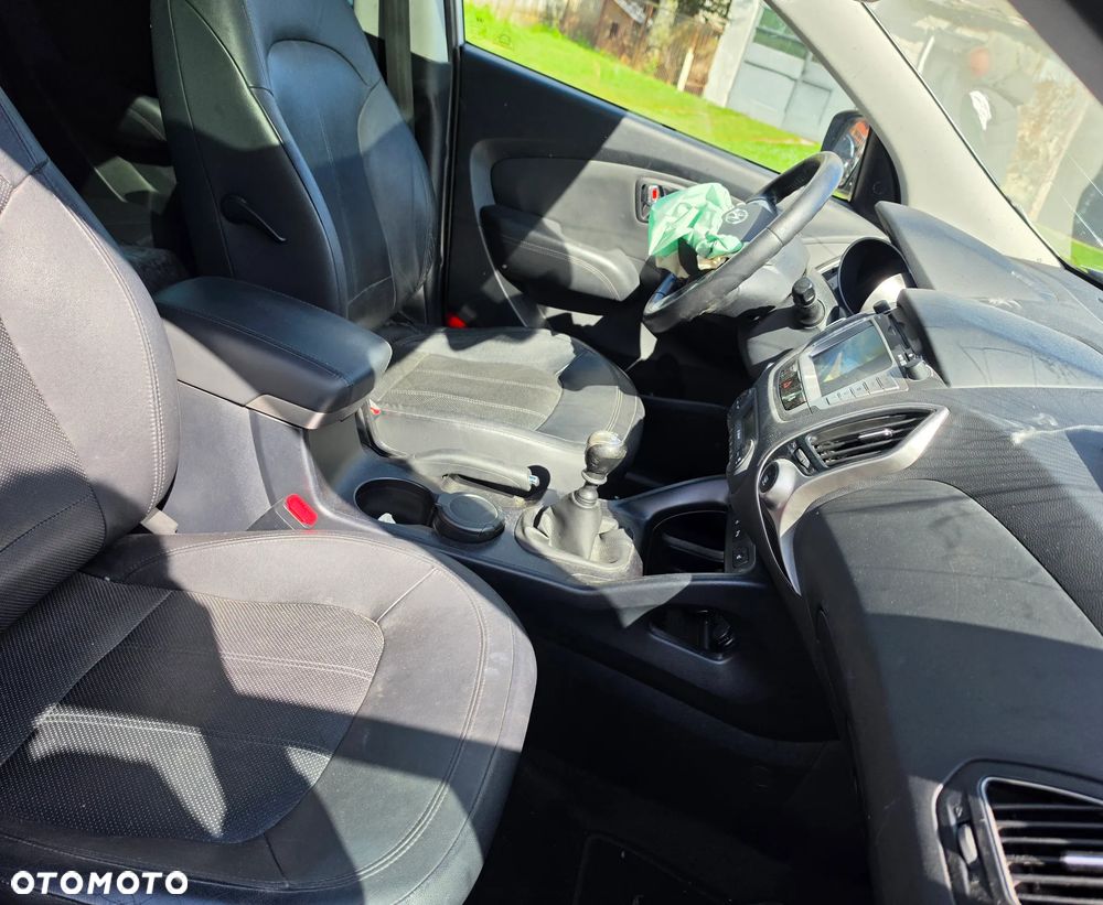 Hyundai ix35 - 15
