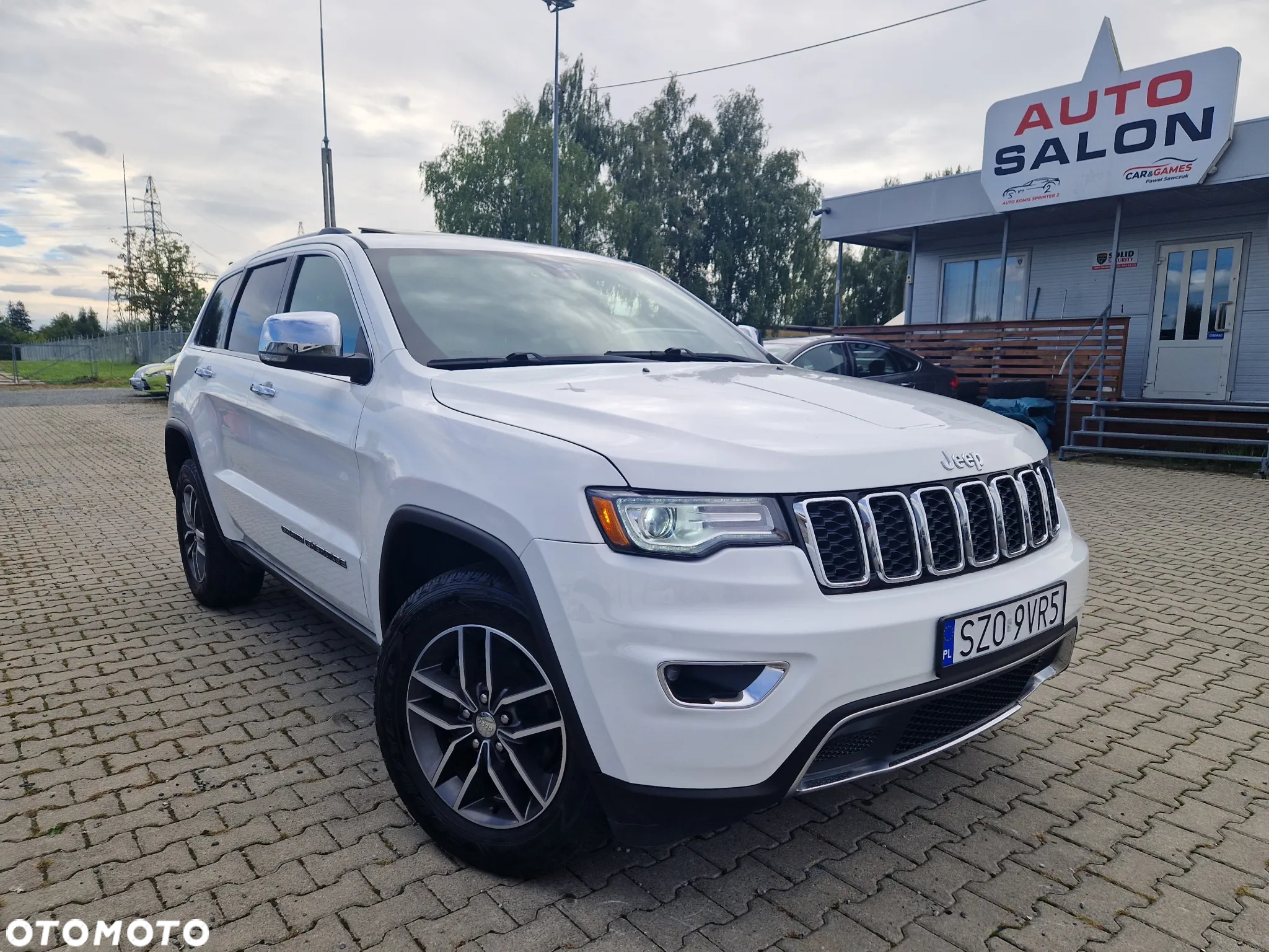 Jeep Grand Cherokee - 4