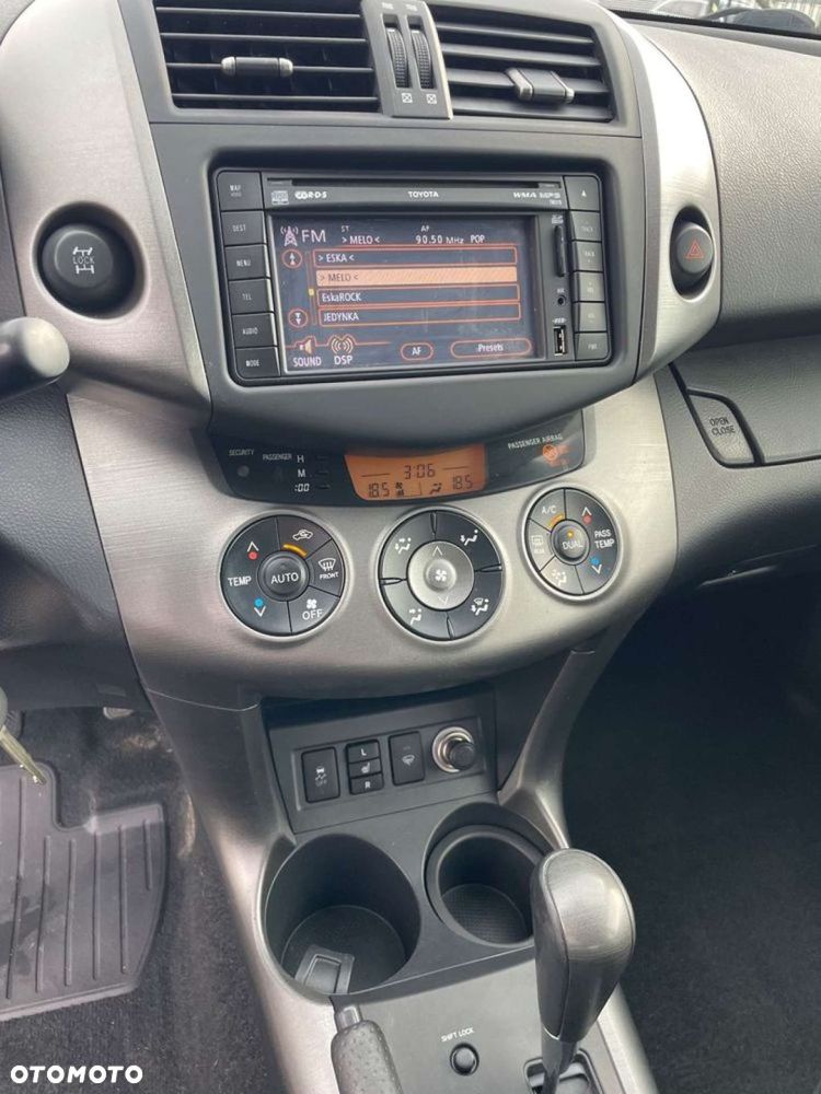 Toyota RAV4 2.0 VVT-i Premium MS - 26
