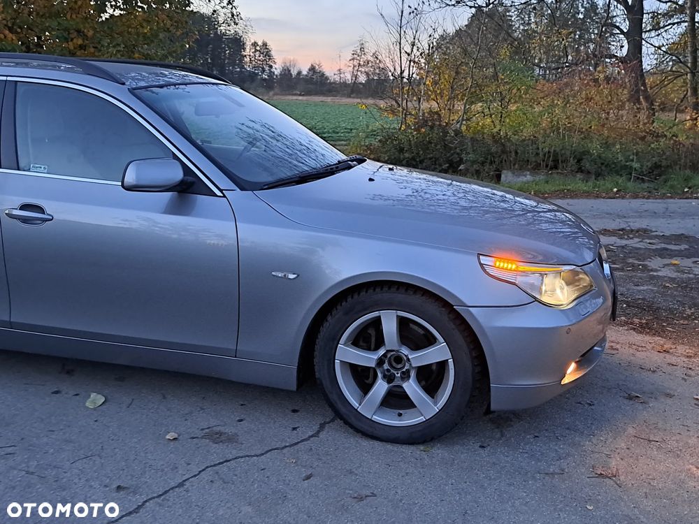 BMW Seria 5 530i - 14