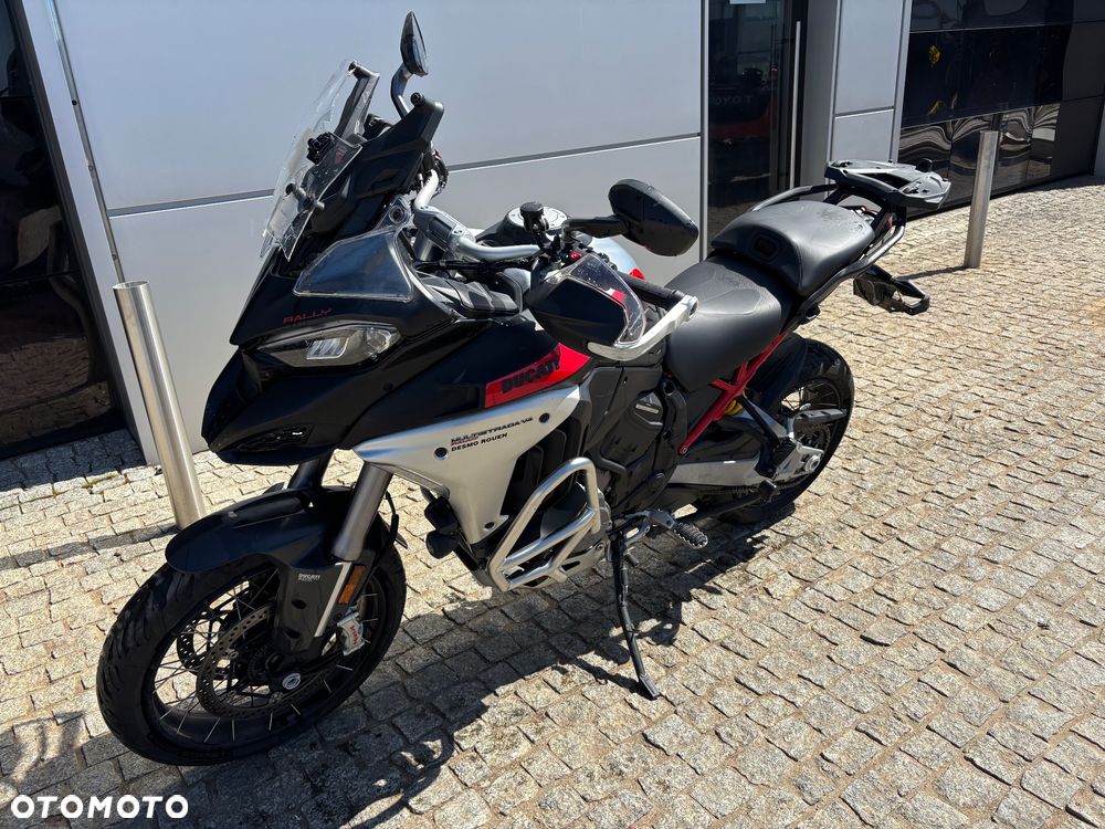 Ducati Multistrada - 12