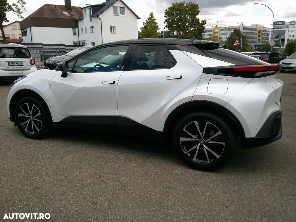 Toyota C-HR 2.0 Hybrid Team Deutschland - 6