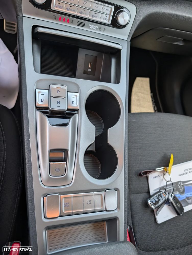 Hyundai Kauai Business - 12