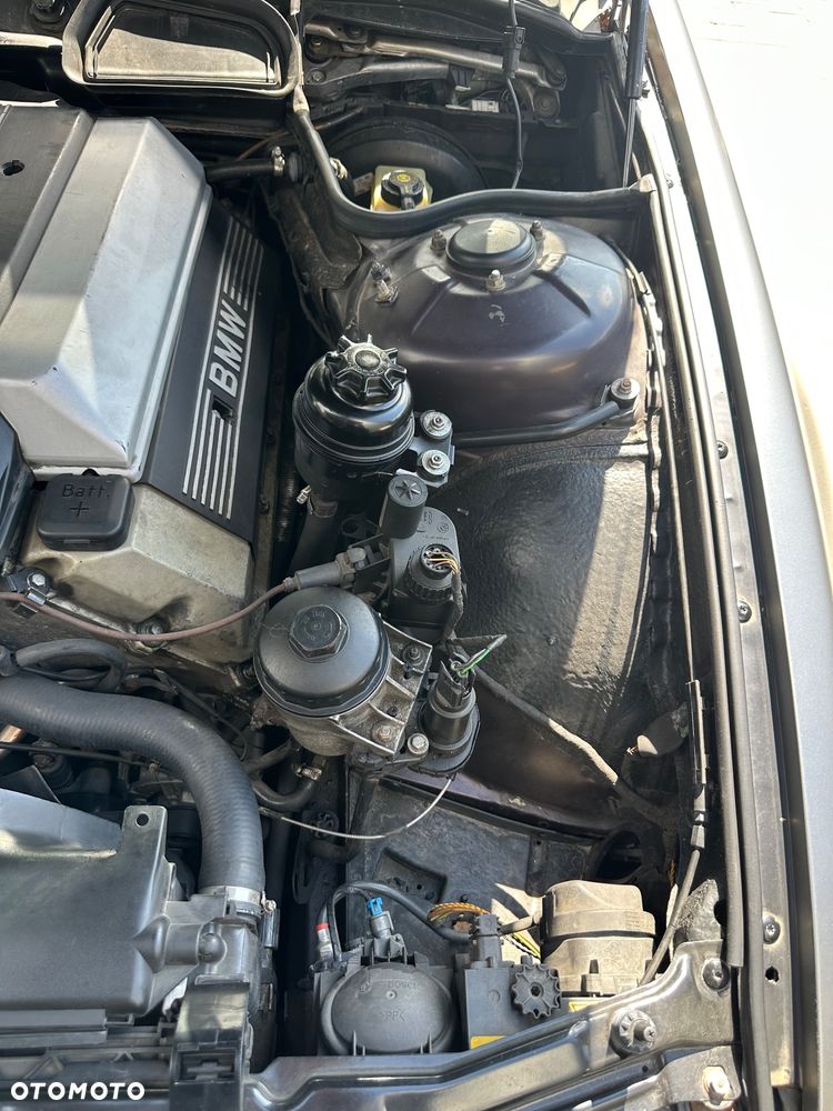 BMW Seria 7 - 17