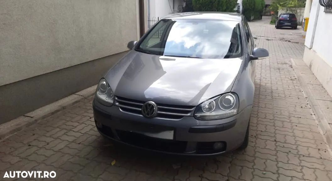 Volkswagen Golf 2.0 FSI Automatik Comfortline - 1