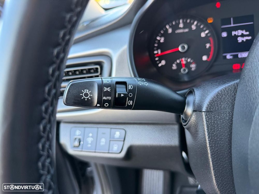 Kia Rio 1.2 CVVT Dynamic - 19