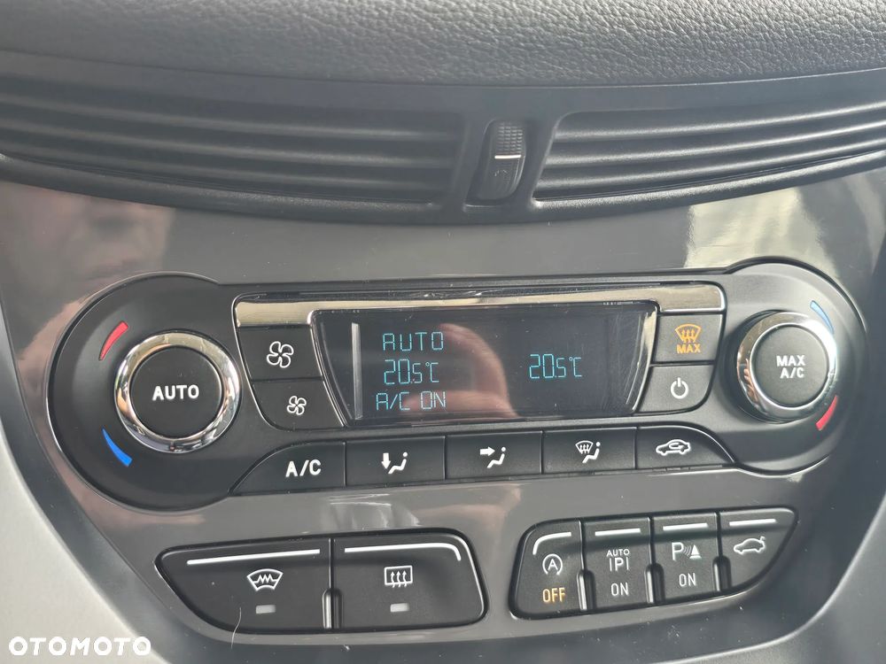 Ford Kuga 2.0 TDCi 4x4 Titanium - 20